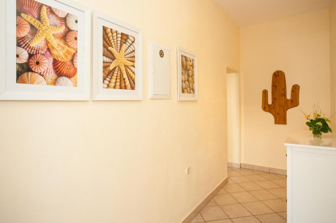 Apartments Dino Đảo Krk Ngoại thất bức ảnh